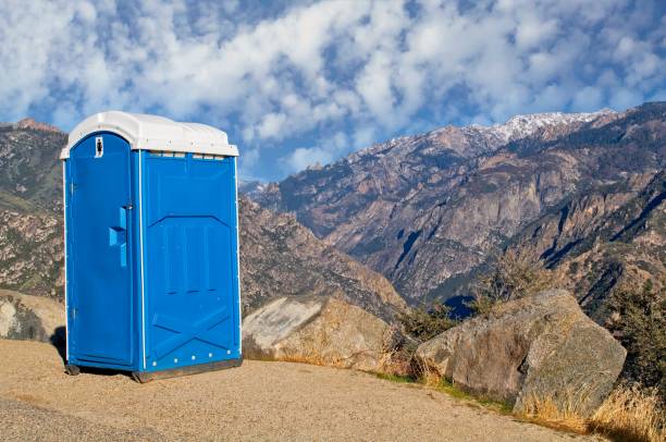 Best Porta potty rental near me  in Salem, IN